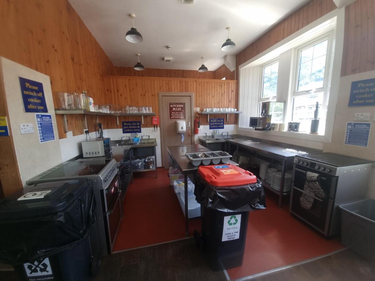 Blackwater Hostel كينلوشليفن المظهر الخارجي الصورة