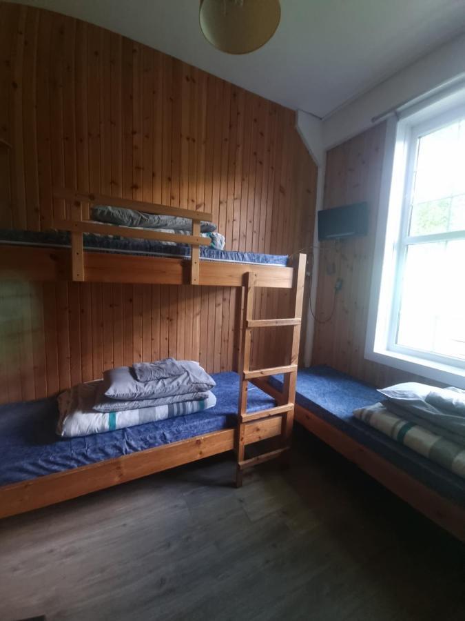 Blackwater Hostel كينلوشليفن المظهر الخارجي الصورة