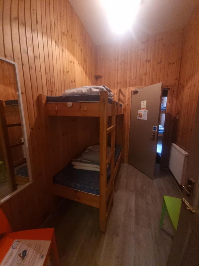 Blackwater Hostel كينلوشليفن المظهر الخارجي الصورة